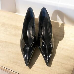 NIB Sz 10 Shutz Gemma Black Kitten Heels